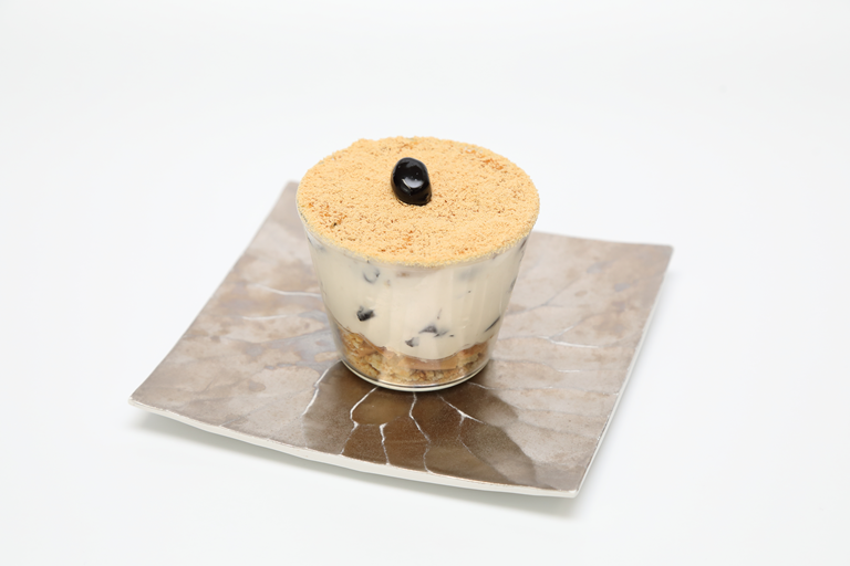 黒豆きな粉の和チーズデザート