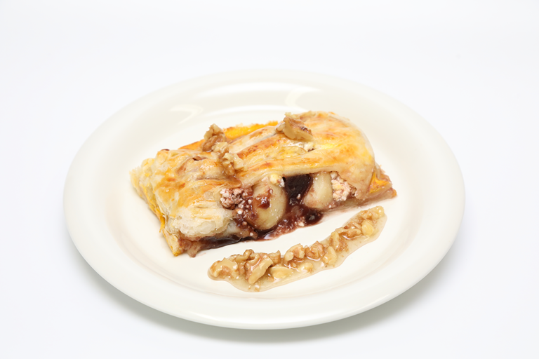 サクッ！トロッ！まるごと桃あんチーズパイ